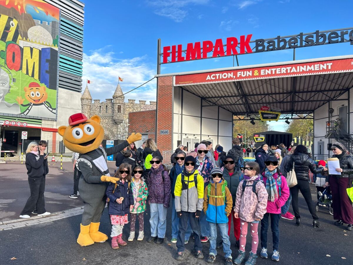 An after-school trip is fun – an after-school trip is beautiful! The best after-school trip!